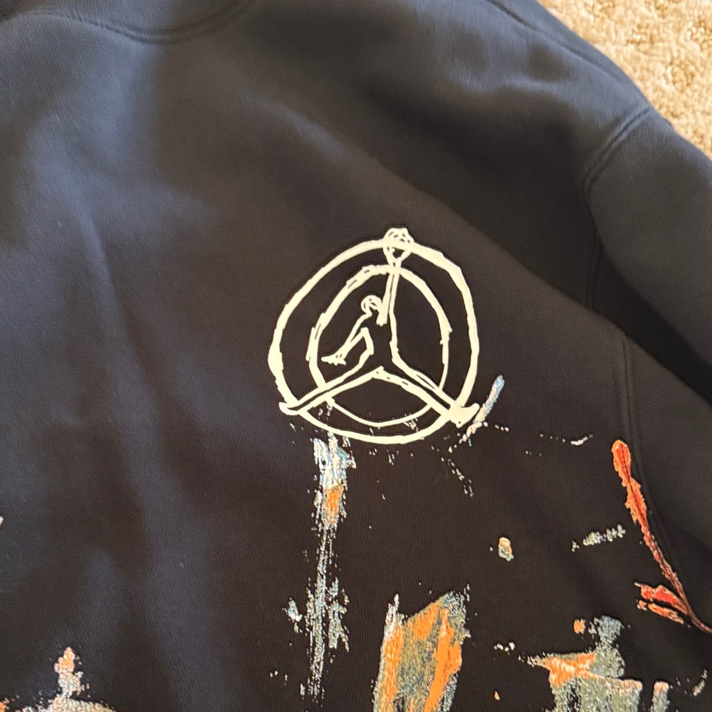 Abstract Design Black Sweater - Picture 3 of 6